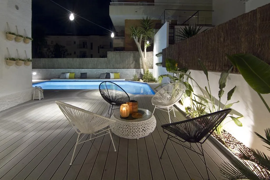 فيلة فيلا سيدجيسفي Casa Agustin
